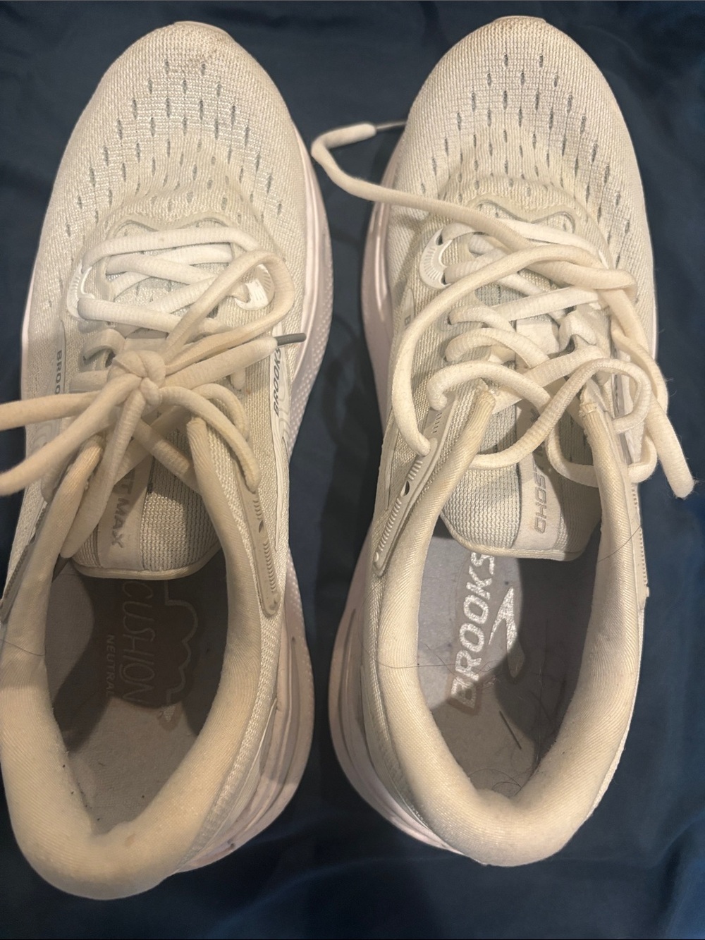 Brooks Women's White Lace-Up Running Shoes